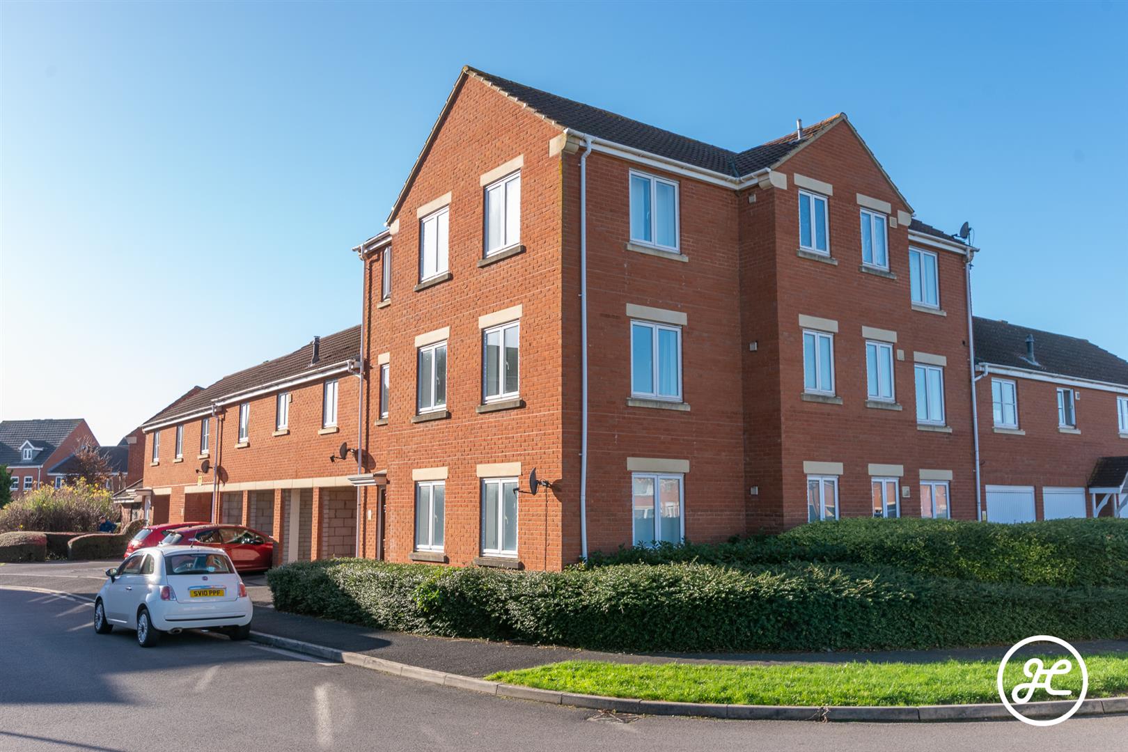 2 bed Flat For Sale in Bridgwater, 